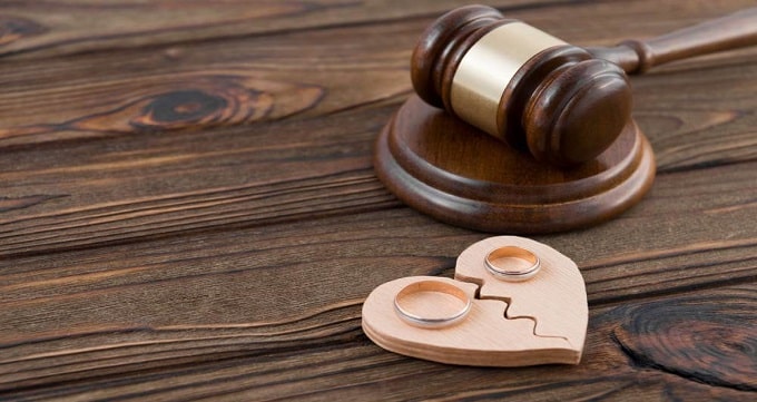 مزایای وکیل طلاق برای زوجین
