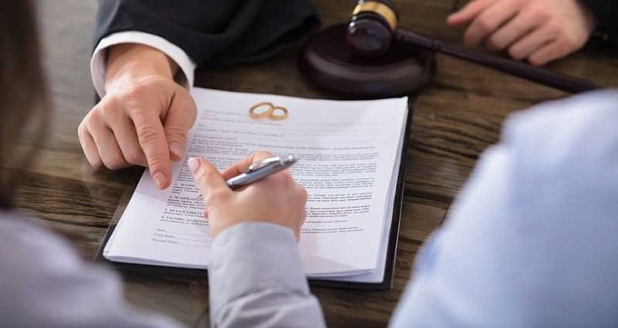 هزینه استخدام وکیل طلاق توافقی