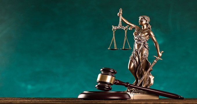  تفاوت وکیل زن پایه یک دادگستری و پایه دو دادگستری