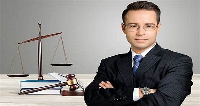 بهترین وکیل در بانه چه کسی است؟