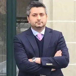 وکیل آرش نجفی
