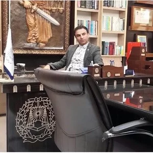 وکیل حمید بابایی