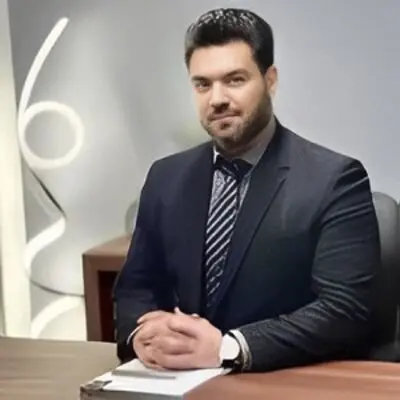 وکیل وحید دهنوی
