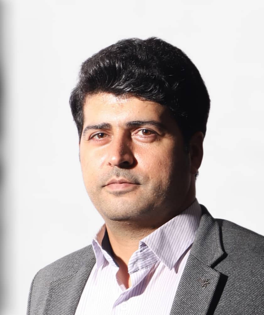 وکیل رضا محققی