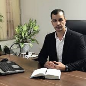 وکیل خسرو نجفی