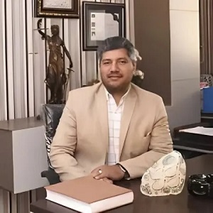 وکیل علی اصغر احمدی