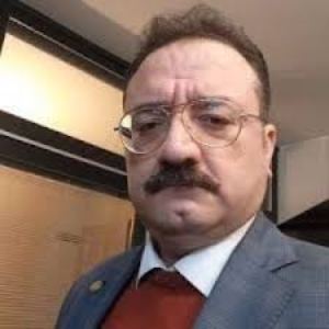 وکیل مسعود شریفی تشنيزي