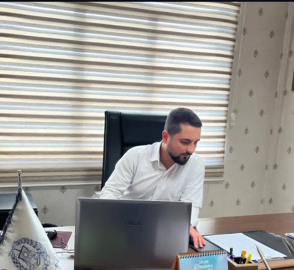 آقای امیر رضا محمد زاده