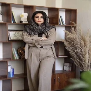 پری سا نجفی ایگدیر